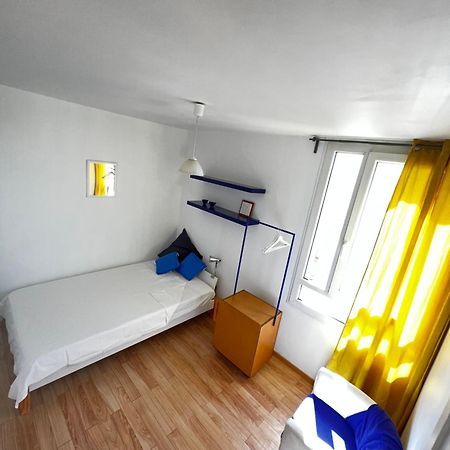 Chambre Famille D'Accueil Entre Paris Et Disney Douze Minutes Centre Paris Quinze Euros De Plus Pour Frais De Menage Neuilly-sur-Marne Ngoại thất bức ảnh